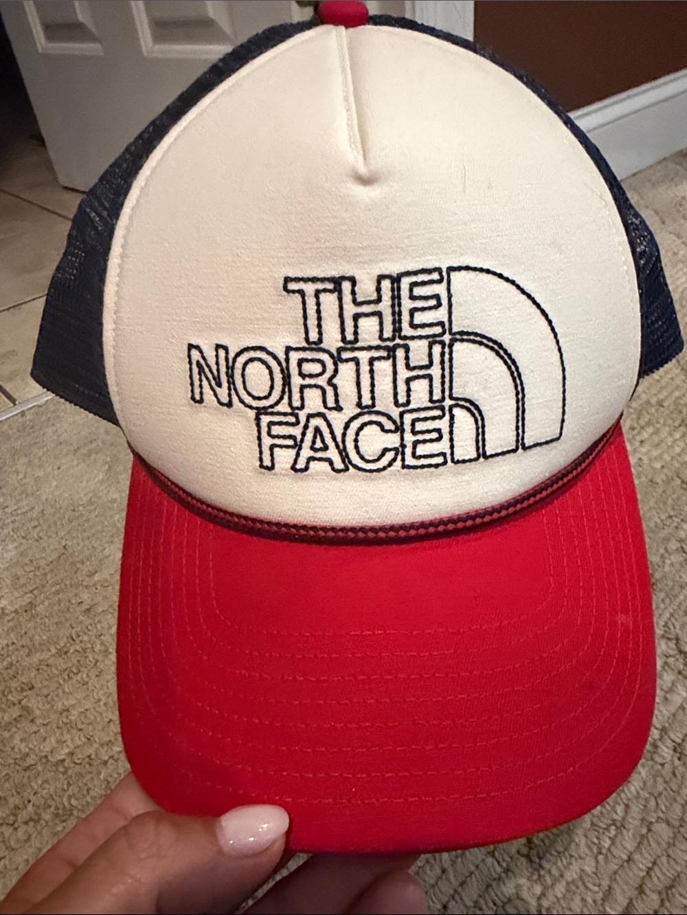 The North Face Trucker Cap - Cream, Red & Navy - Picture 10 of 10
